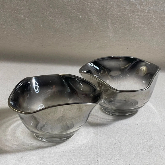 Silver Fade Nut Candy Bowls (2) Dorothy Thorpe Style MCM Vintage Mid Century - Picture 9 of 9
